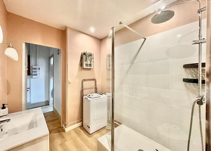 Grand Standing Lit King Size Capitole Апартаменты